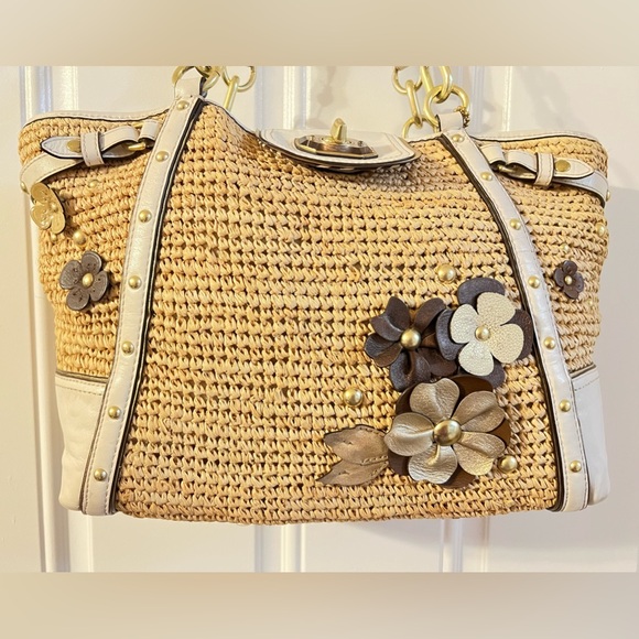 COACH ~ Floral Straw Natalie Hampton Tote & Wristlet - Picture 5 of 16